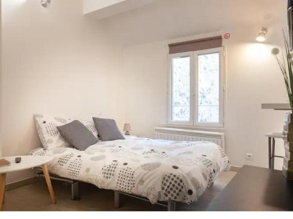 Le Studio - Hyper Centre De Fontainebleau - Proche Insead Ngoại thất bức ảnh